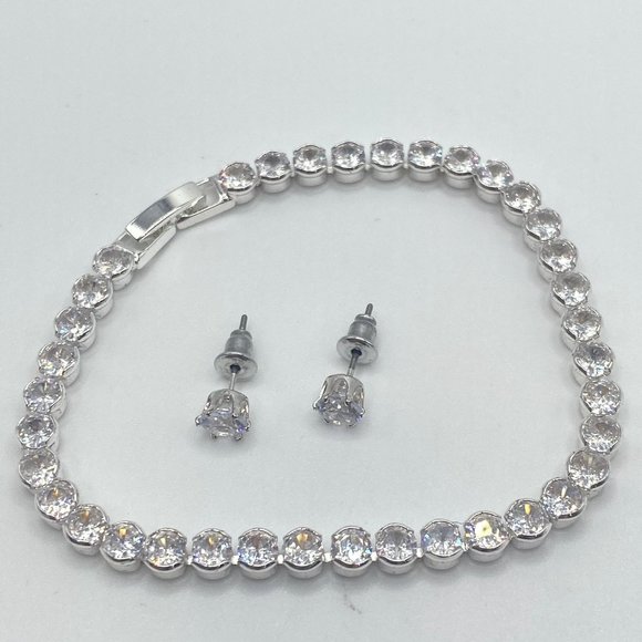 Silver Plated Cubic Zirconia Tennis Bracelet and Earring Set - Picture 5 of 8